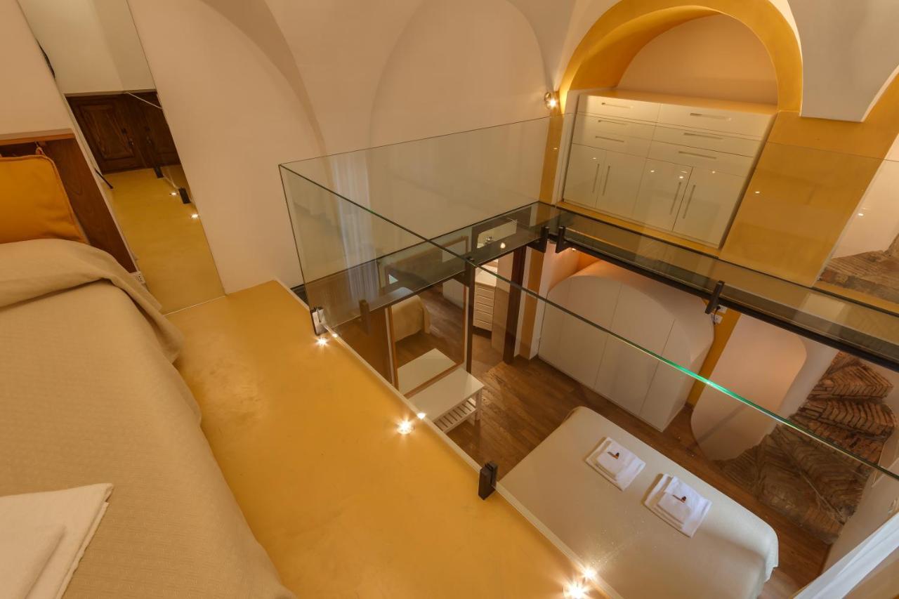 Romac Coronari With Gym, Sauna And Garden Екстер'єр фото