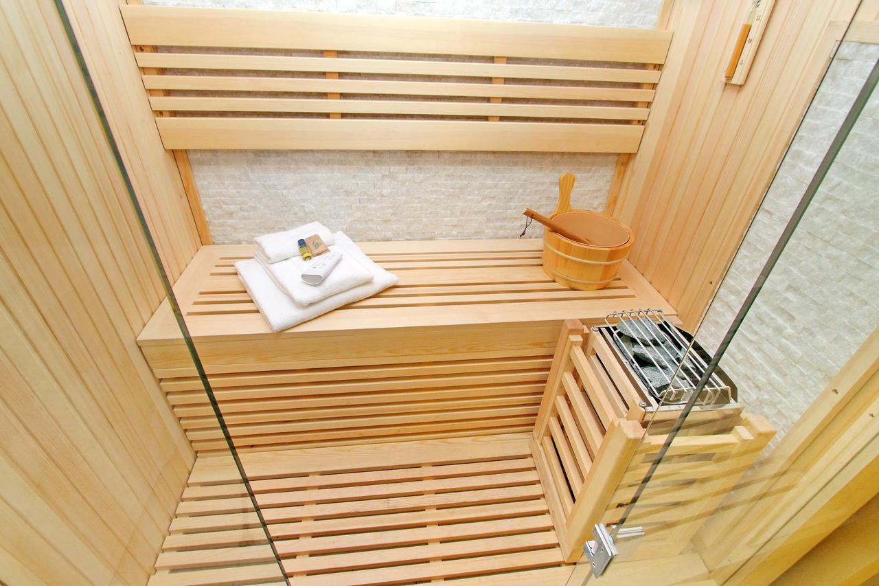 Romac Coronari With Gym, Sauna And Garden Екстер'єр фото